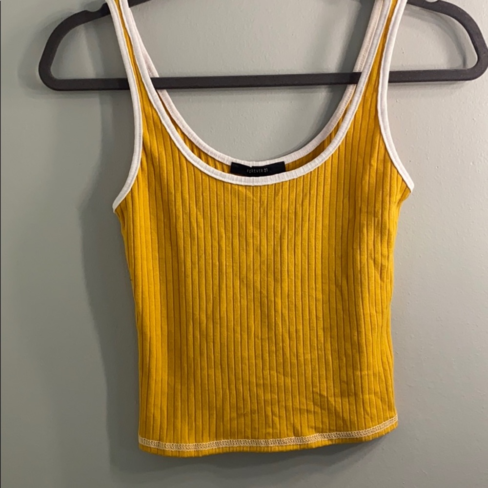 LAST CHANCE!! Crop tank top